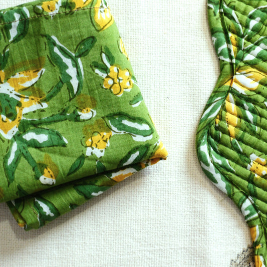 Green Floral Placemat with Napkins (Set of 6)