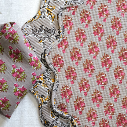 Taupe Floral Placemat with Napkins (Set of 6)